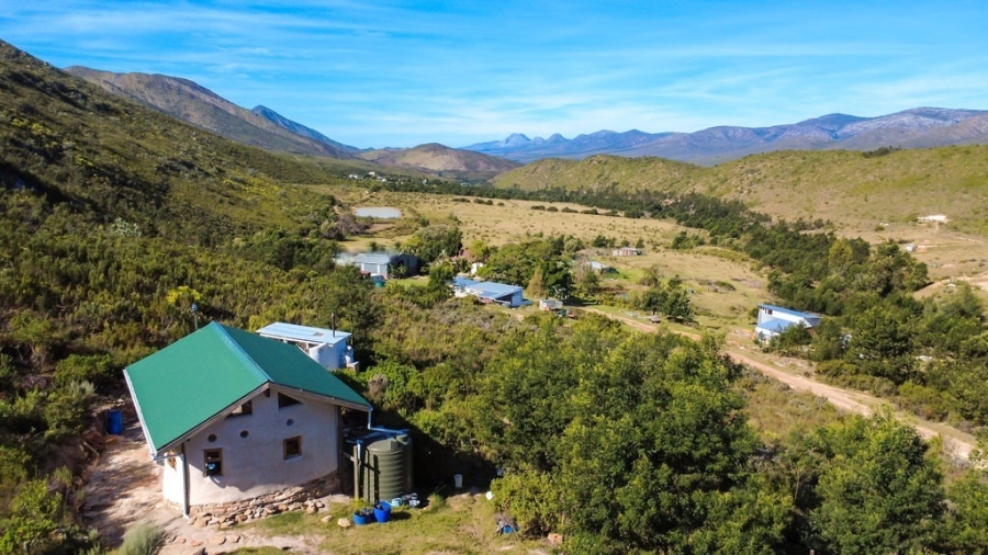 4 Bedroom Property for Sale in Joubertina Eastern Cape